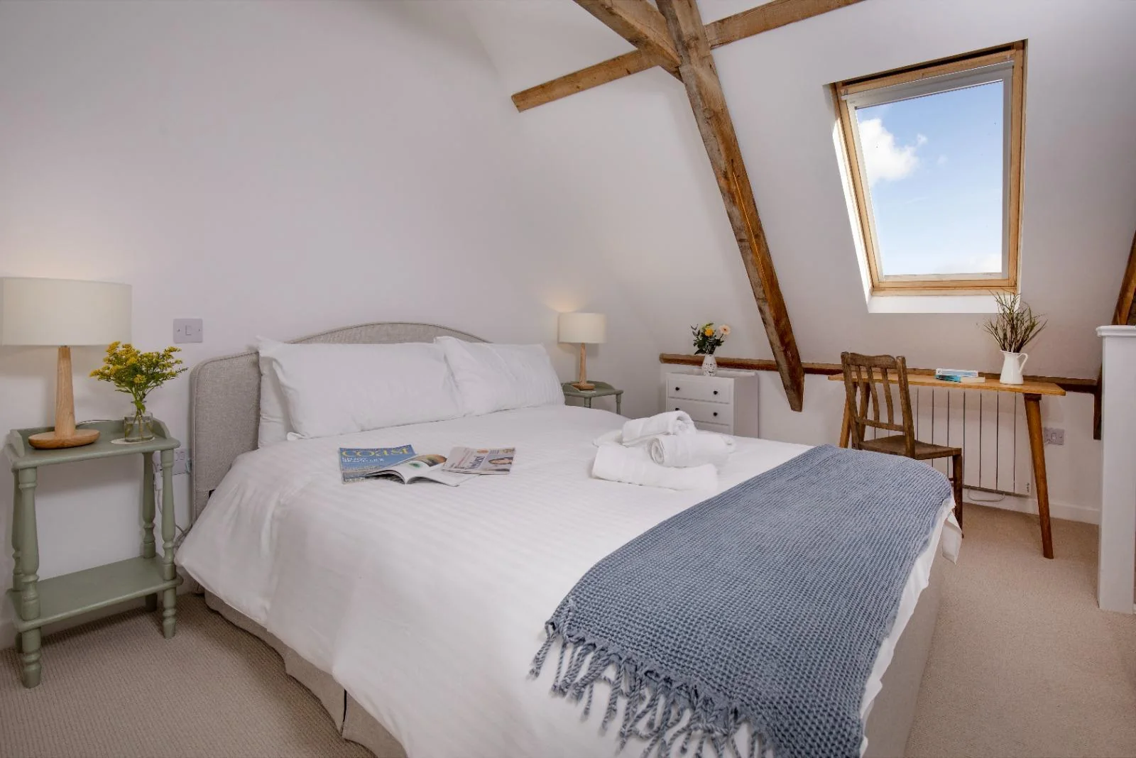 Top-floor king-size bedroom and desk